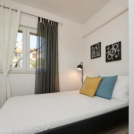 Demonta Τρογκίρ