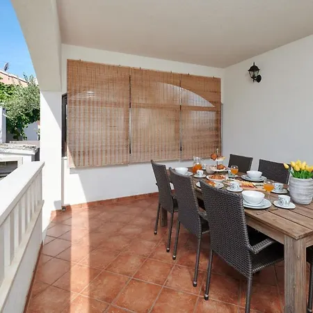 Demonta فيلة تروغير