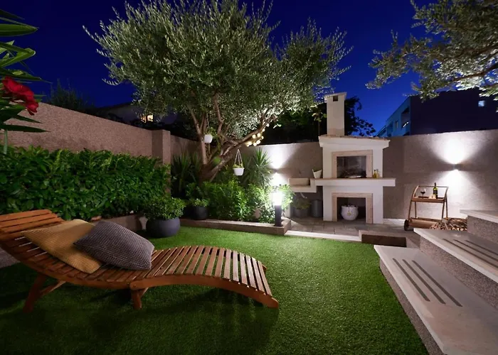 Demonta Villa Trogir