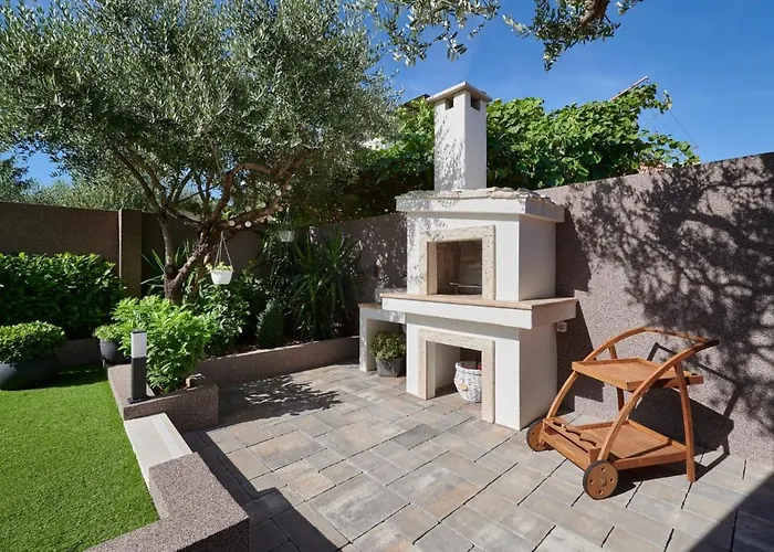 Demonta Вилла Трогир